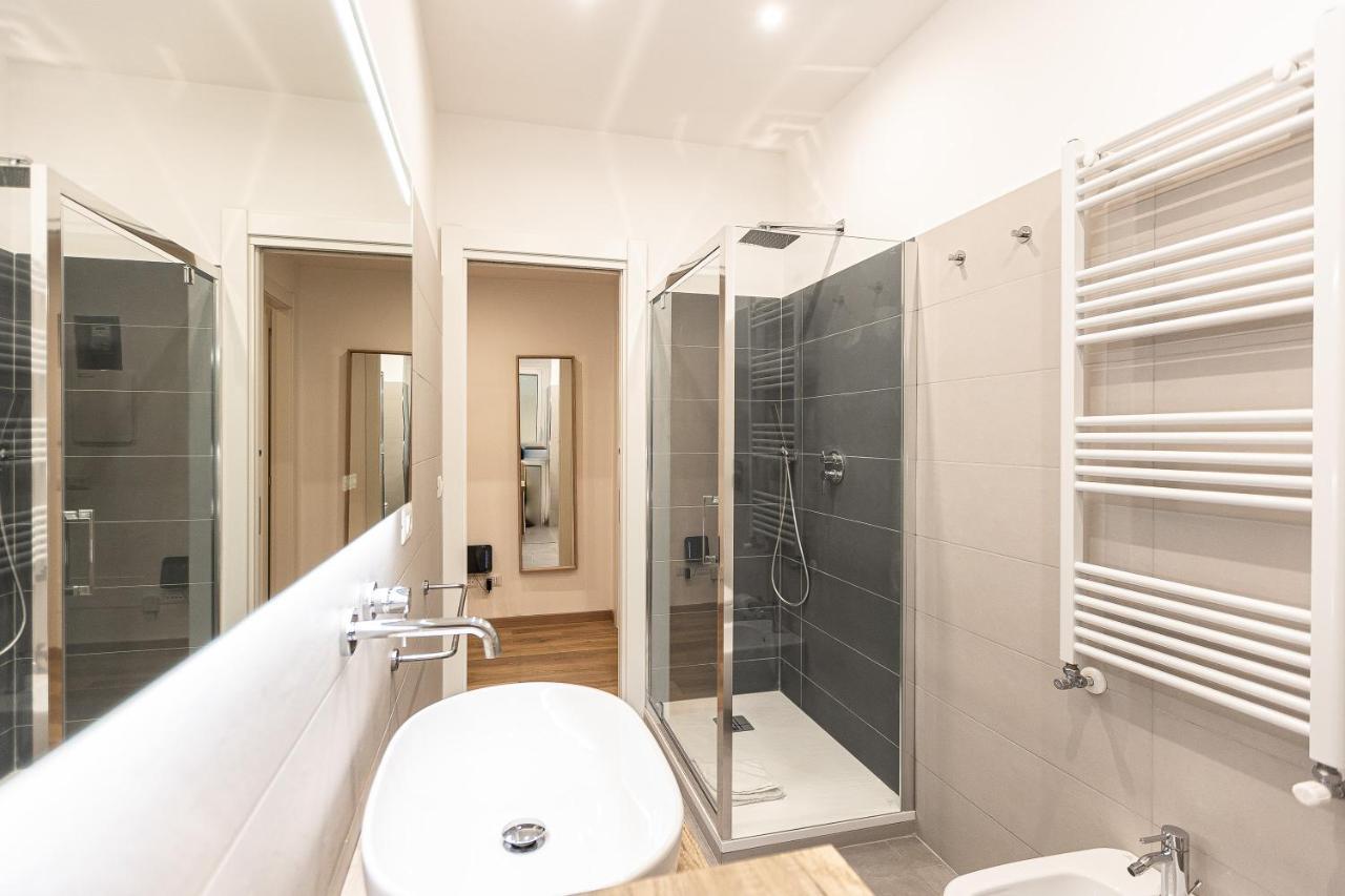 Matilde Modern Apartment-Rental In Roma Exterior foto
